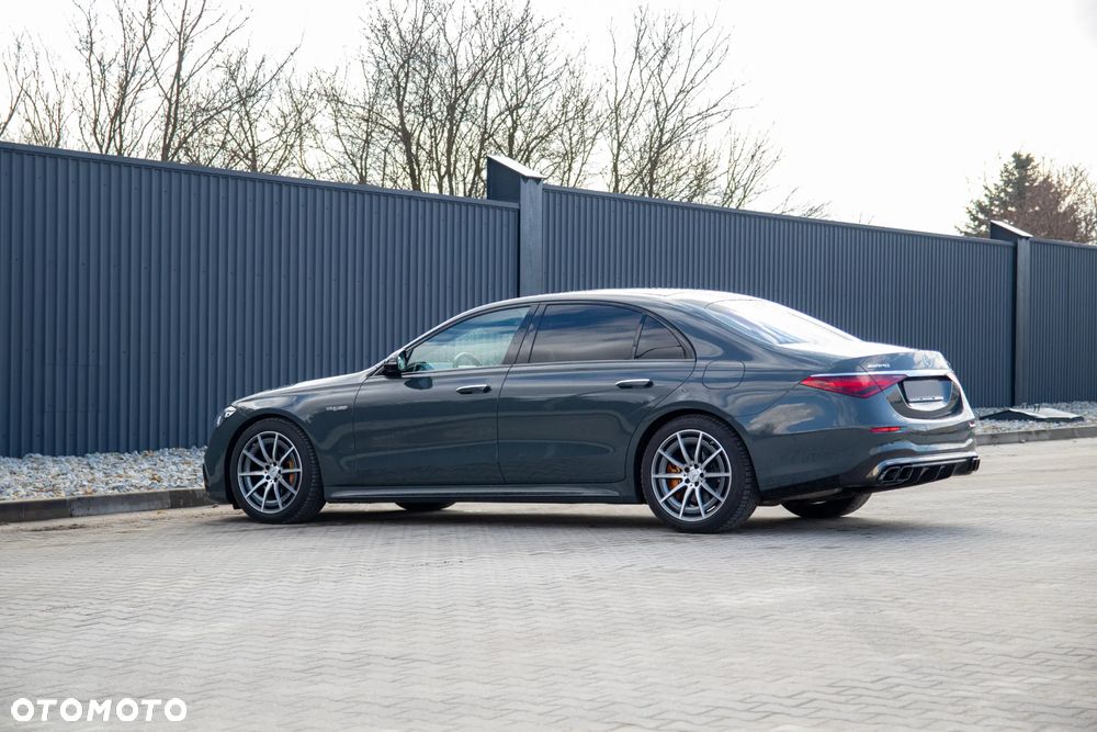 Mercedes-Benz Inny ver-580-4--matic-amg-line-9g--tronic - 23