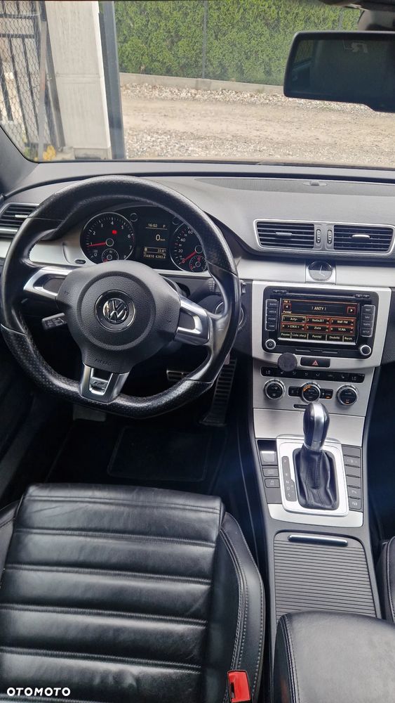 Volkswagen Passat - 7