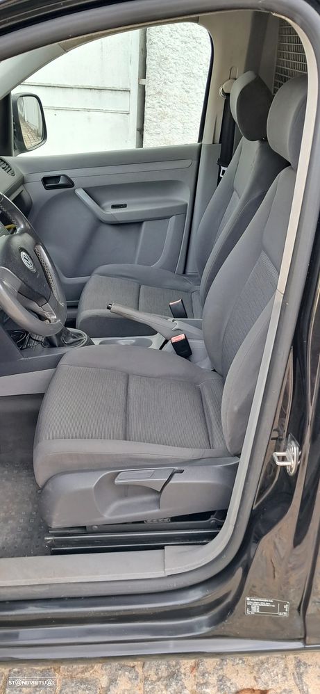VW Caddy - 7