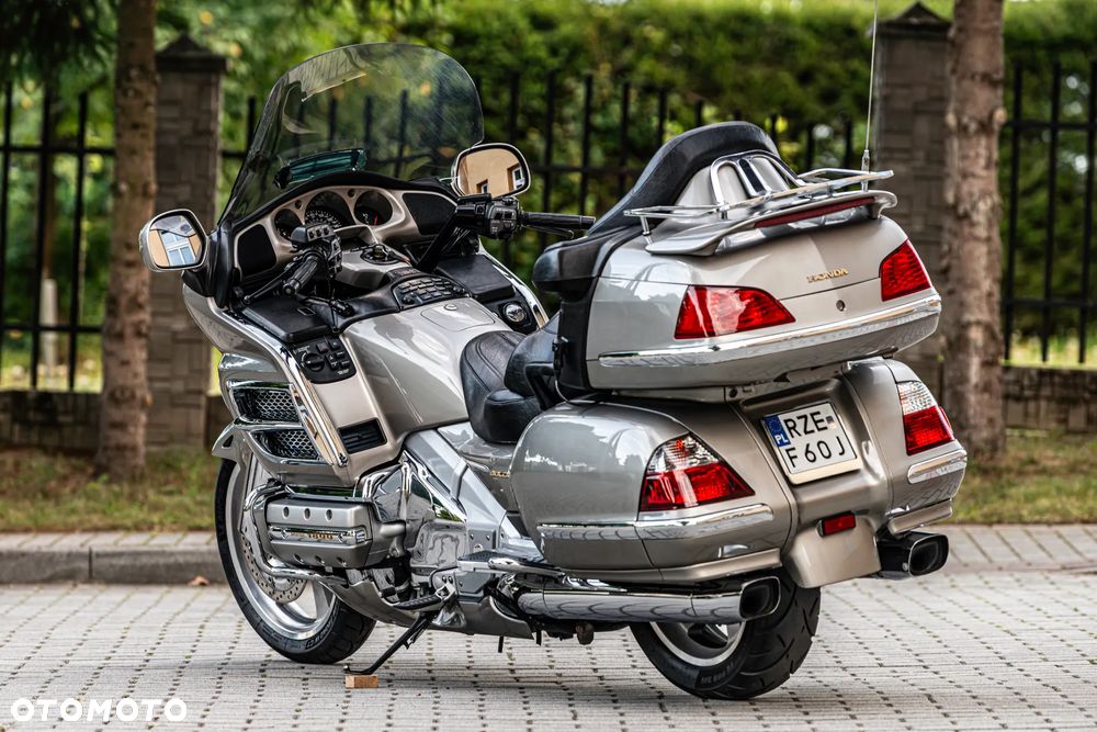 Honda GL - 3