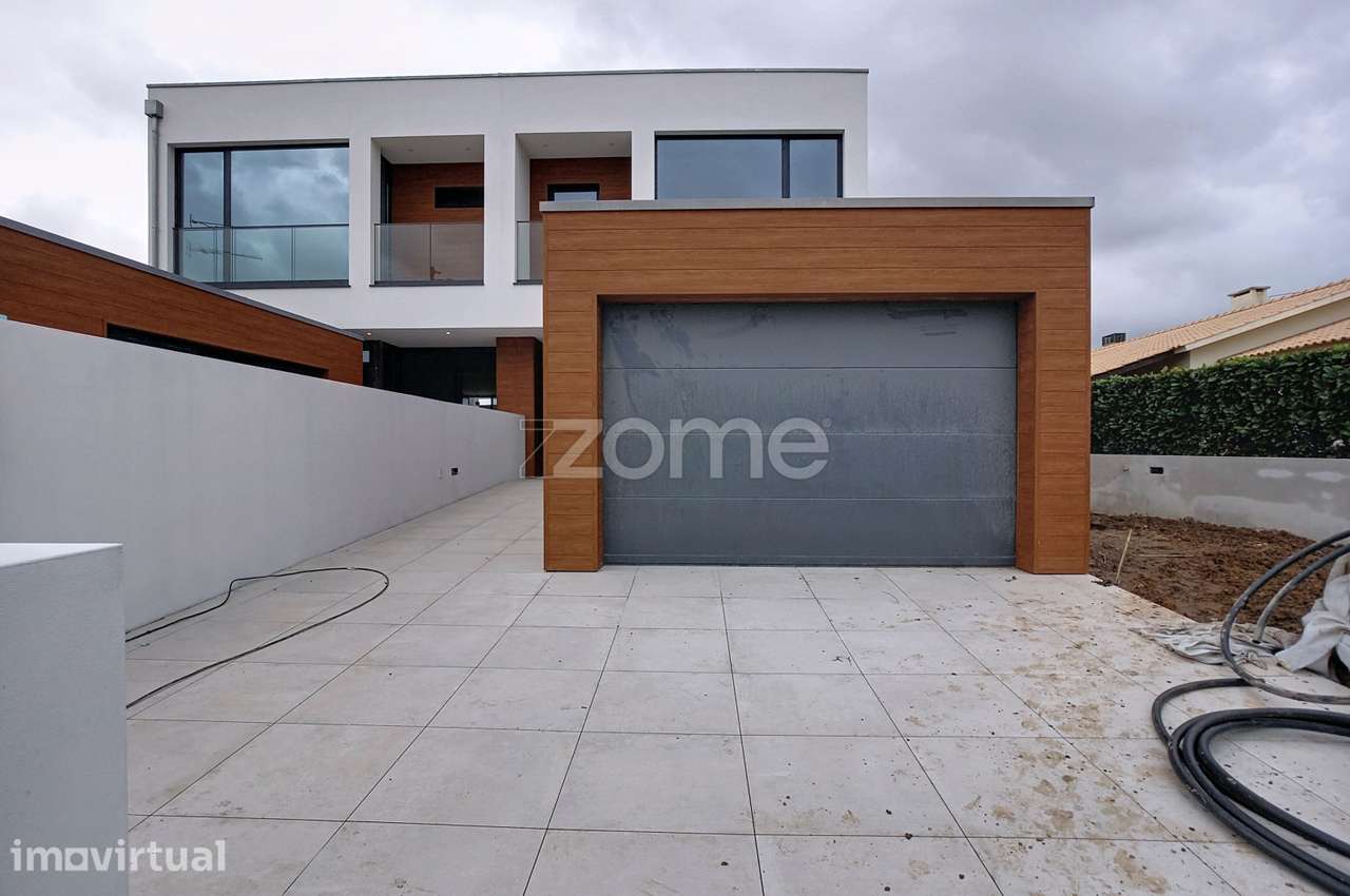 Moradia T4 nova em Aradas, Aveiro - Grande imagem: 2/33