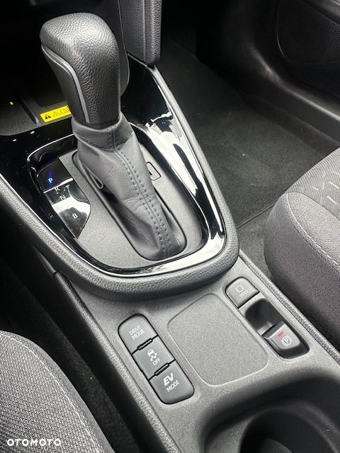 Toyota Yaris Cross 130 1.5 VVT-i Team Deutschland - 31