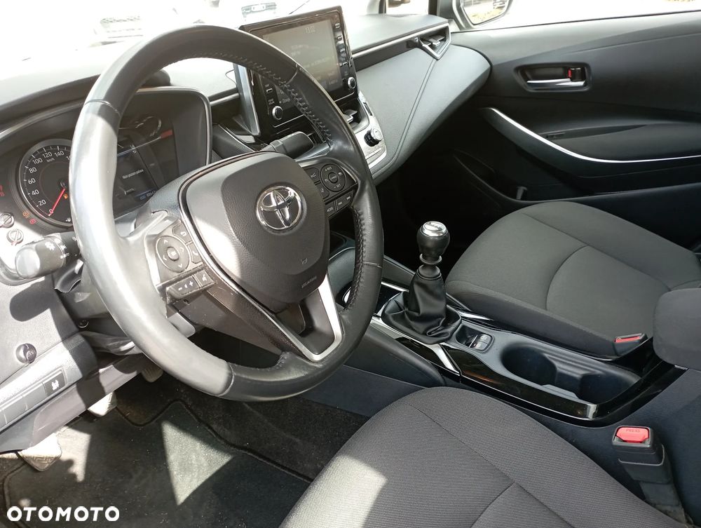 Toyota Corolla 1.5 Comfort - 3