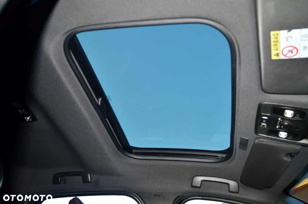 Renault Arkana E-TECH 145 R.S.LINE - 37