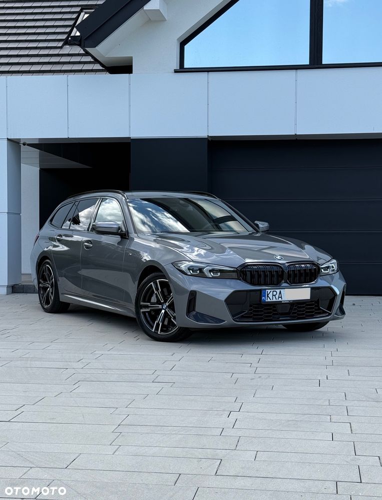 BMW Seria 3 330i xDrive M Sport sport - 13