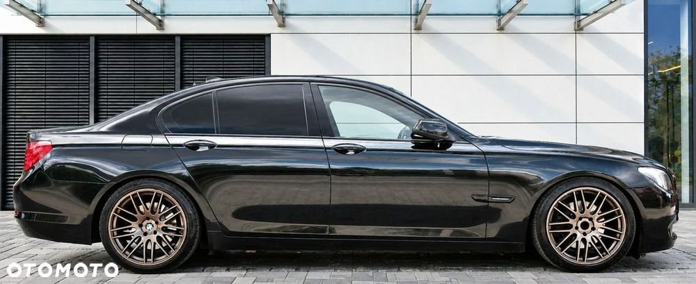 BMW Seria 7 2010