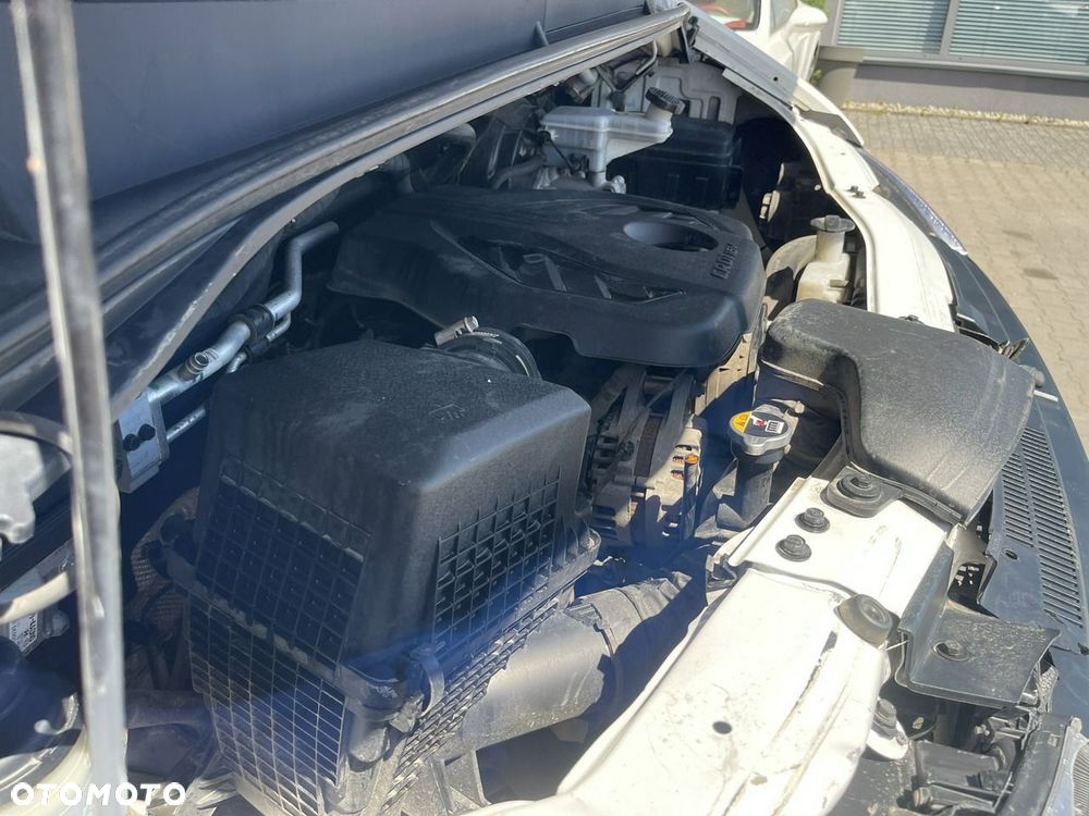Hyundai H350 - 14