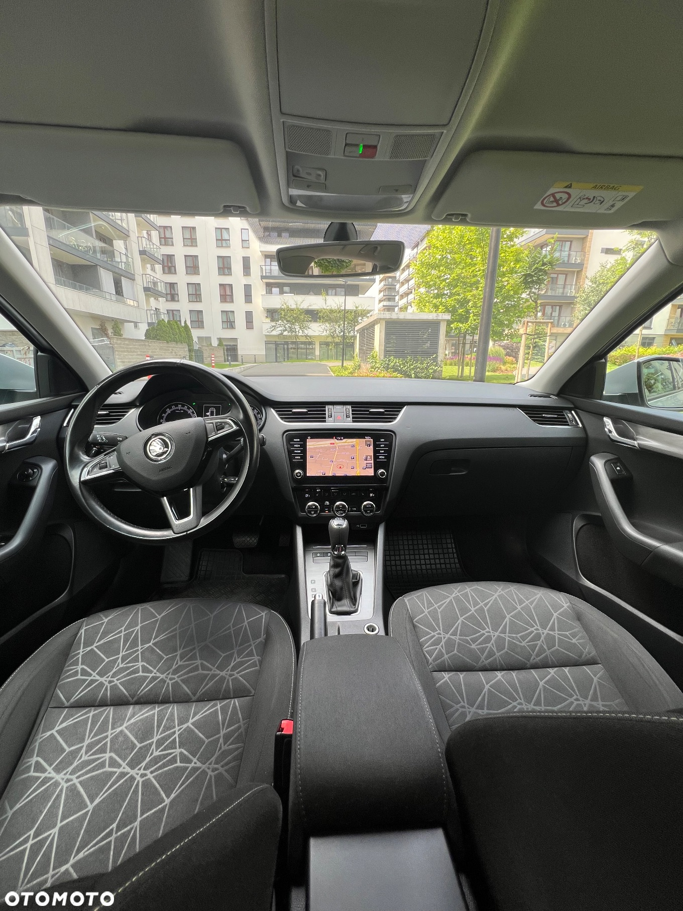 Skoda Octavia 2.0 TDI DSG Clever - 4