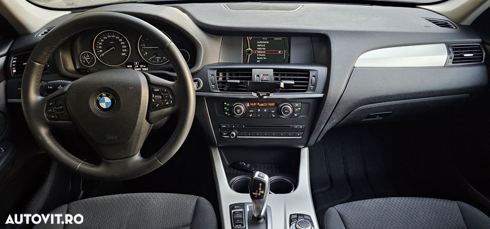 BMW X3 xDrive20d Aut. - 8