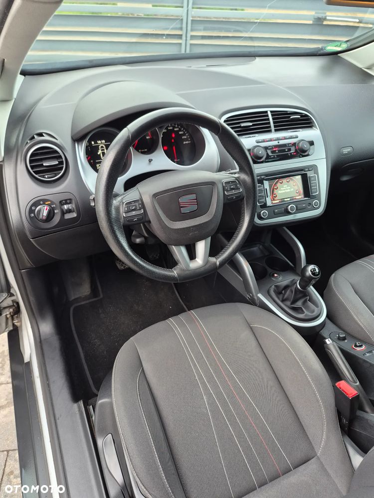 Seat Altea XL 1.6 TDI DPF CR Ecomotive Reference Copa - 14