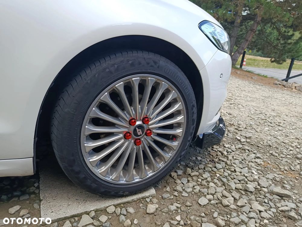 Ford Fusion 2.0 EcoBoost Titanium - 10