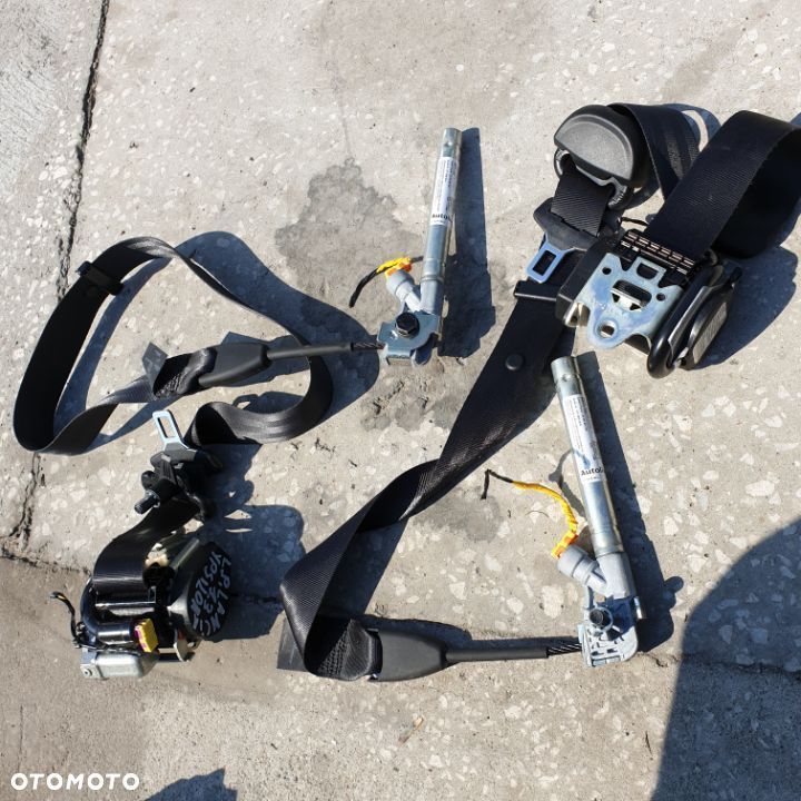 LANCIA YPSILON III PAS NAPINACZ LEWY PRZOD 7354796900 7354796910 12R - 1