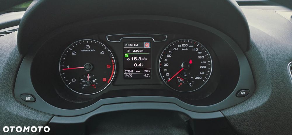 Audi Q3 2.0 TDI Quattro S tronic - 22