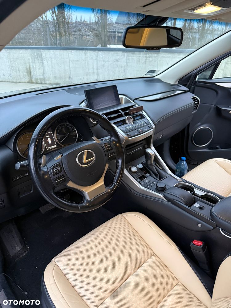 Lexus NX 200t Elite AWD - 6