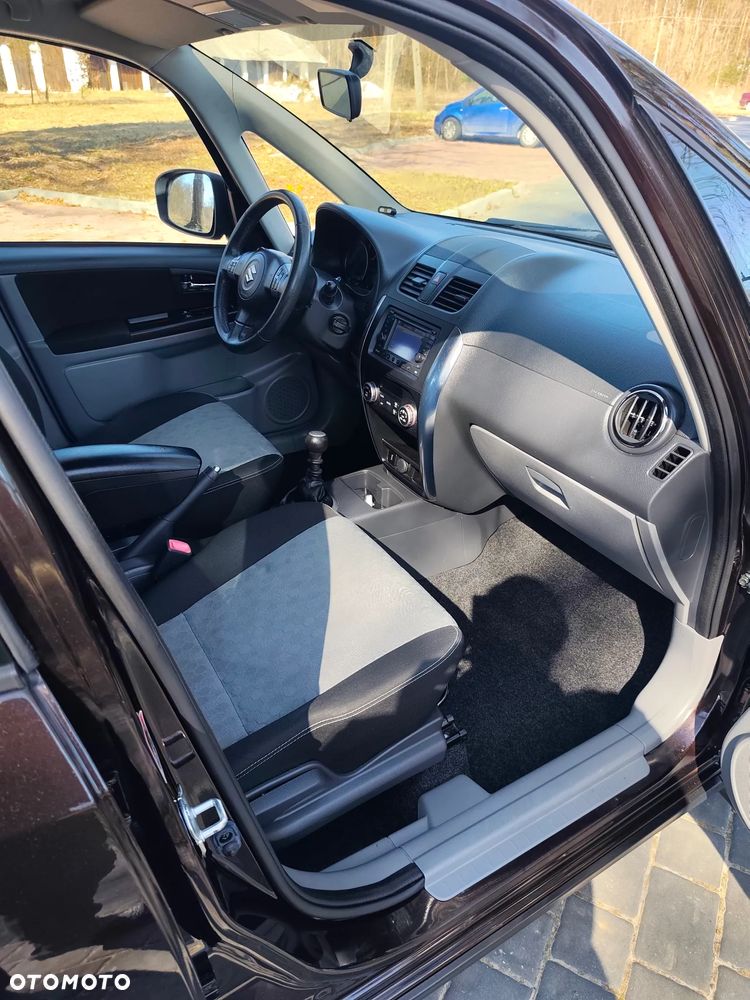 Suzuki SX4 Classic 2.0 DDiS 4x4 Style - 19