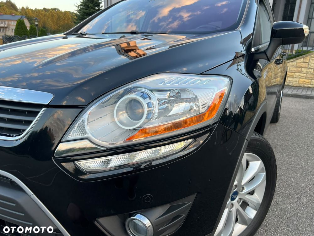 Ford Kuga 2.0 TDCi 4x4 Titanium - 22