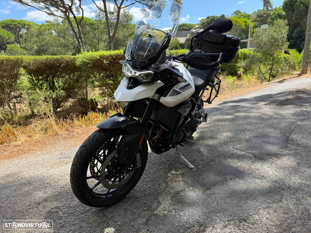 Triumph Tiger 900 GT - 2