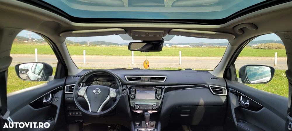 Nissan Qashqai 1.6 DCI Xtronic TEKNA - 6