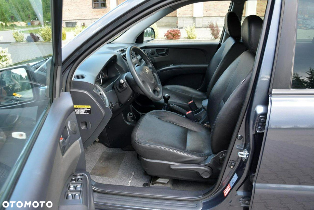 Kia Sportage 2.0 2WD LX - 21