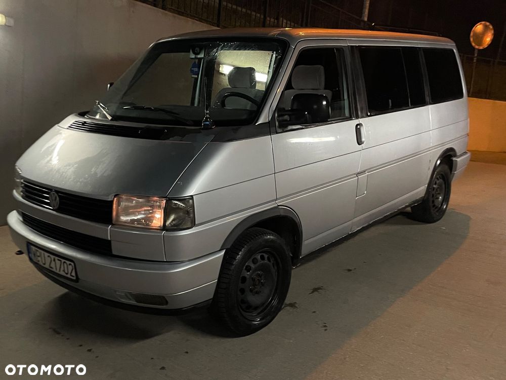 Volkswagen Multivan - 4