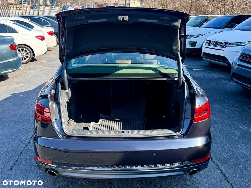 Audi A4 Limousine - 7