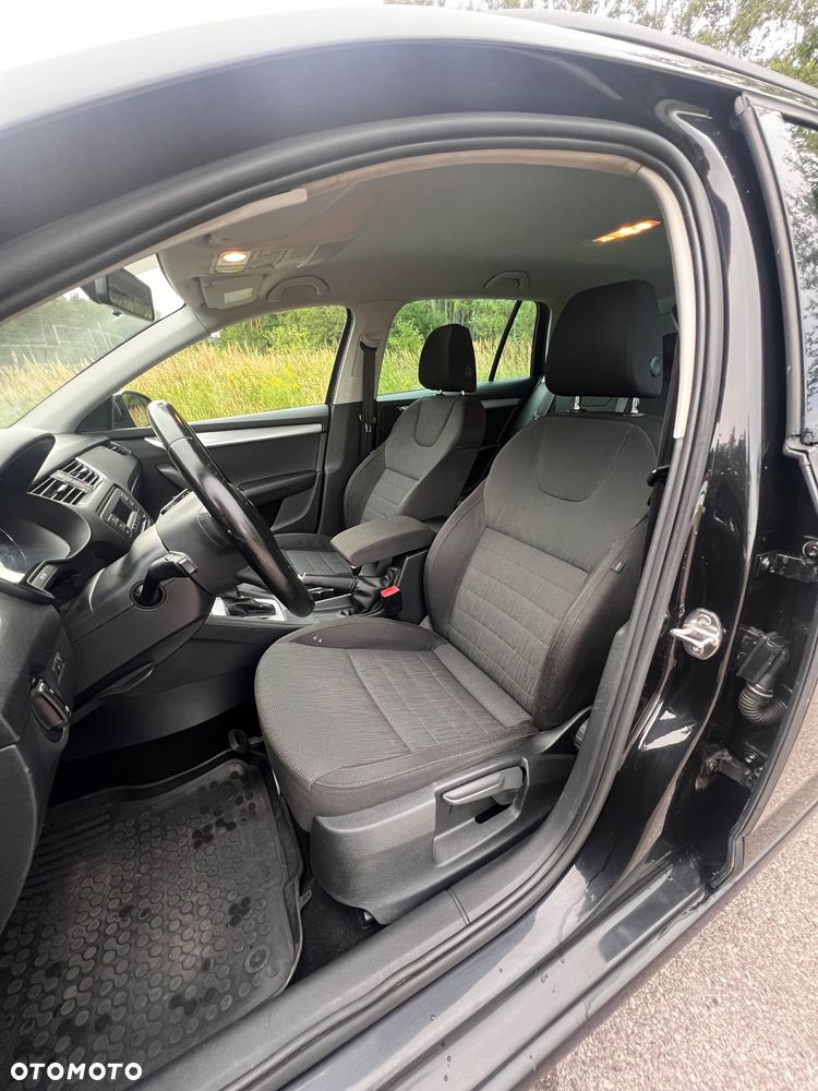 Skoda Octavia 1.6 TDI Elegance DSG - 11
