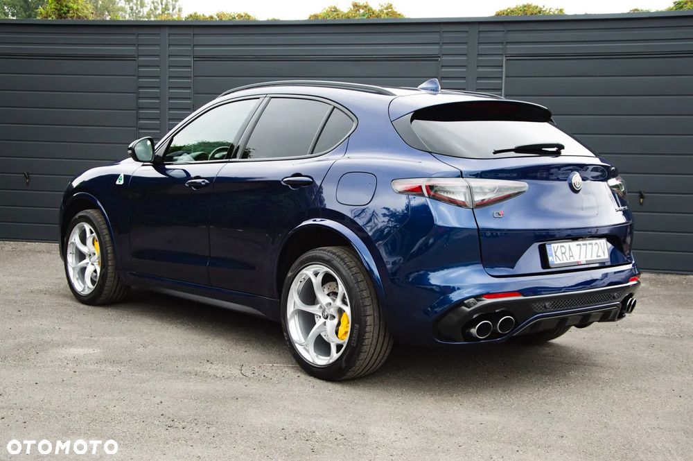 Alfa Romeo Stelvio 2.9 V6 Bi-Turbo Quadrifoglio Q4 - 3