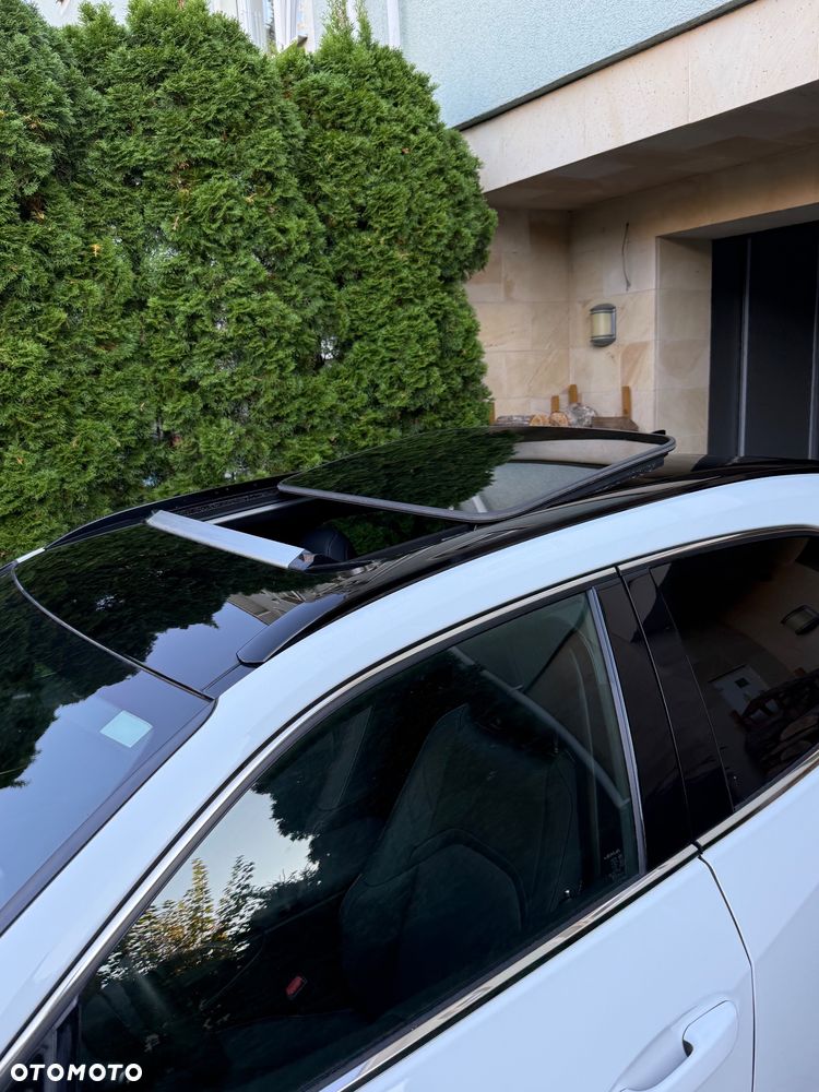 Lexus UX 250h GPF F Sport Edition AWD - 9