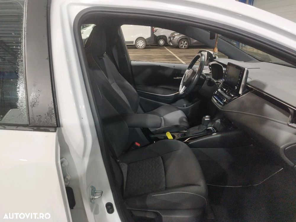 Toyota Corolla 1.8 HSD Business - 5