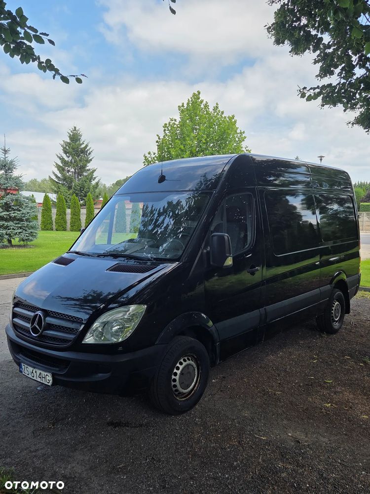 Mercedes-Benz Sprinter - 1