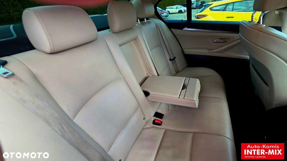 BMW Seria 5 520d - 26