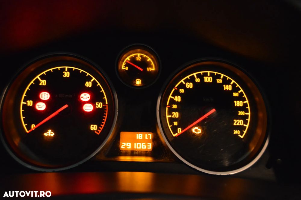Opel Astra - 10