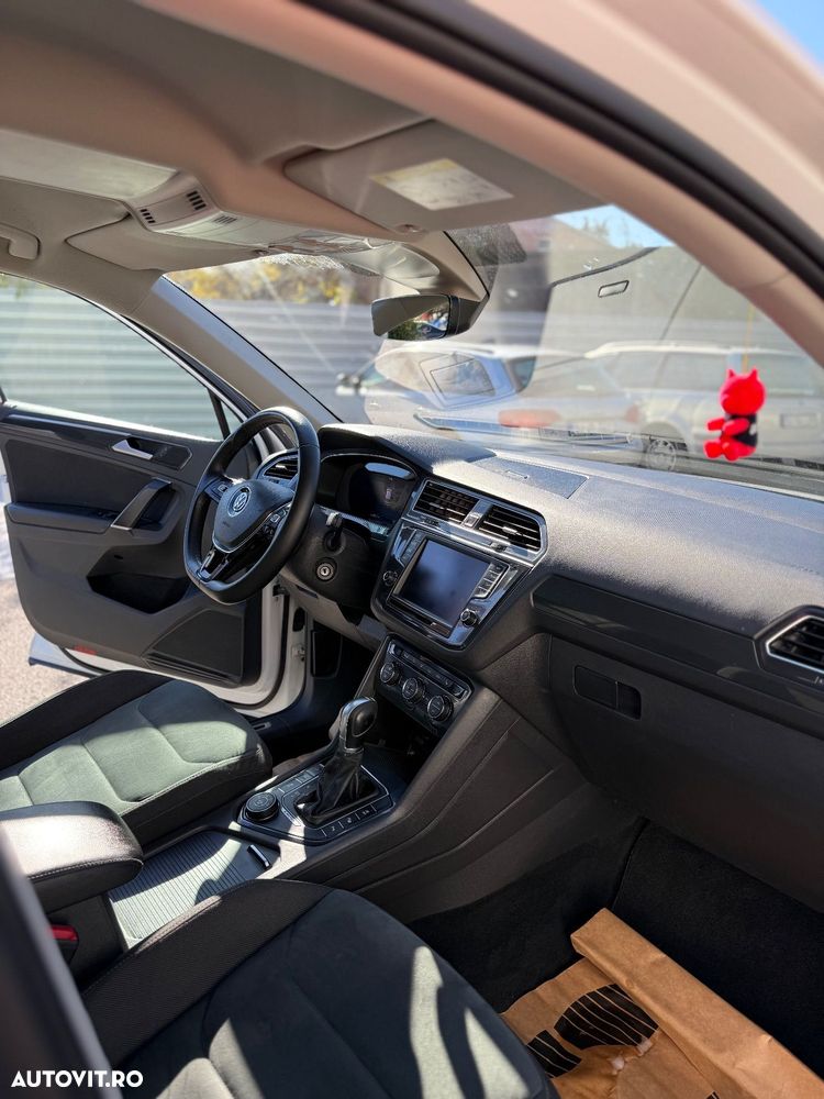 Volkswagen Tiguan 2.0 TDI 4Mot DSG Comfortline - 29