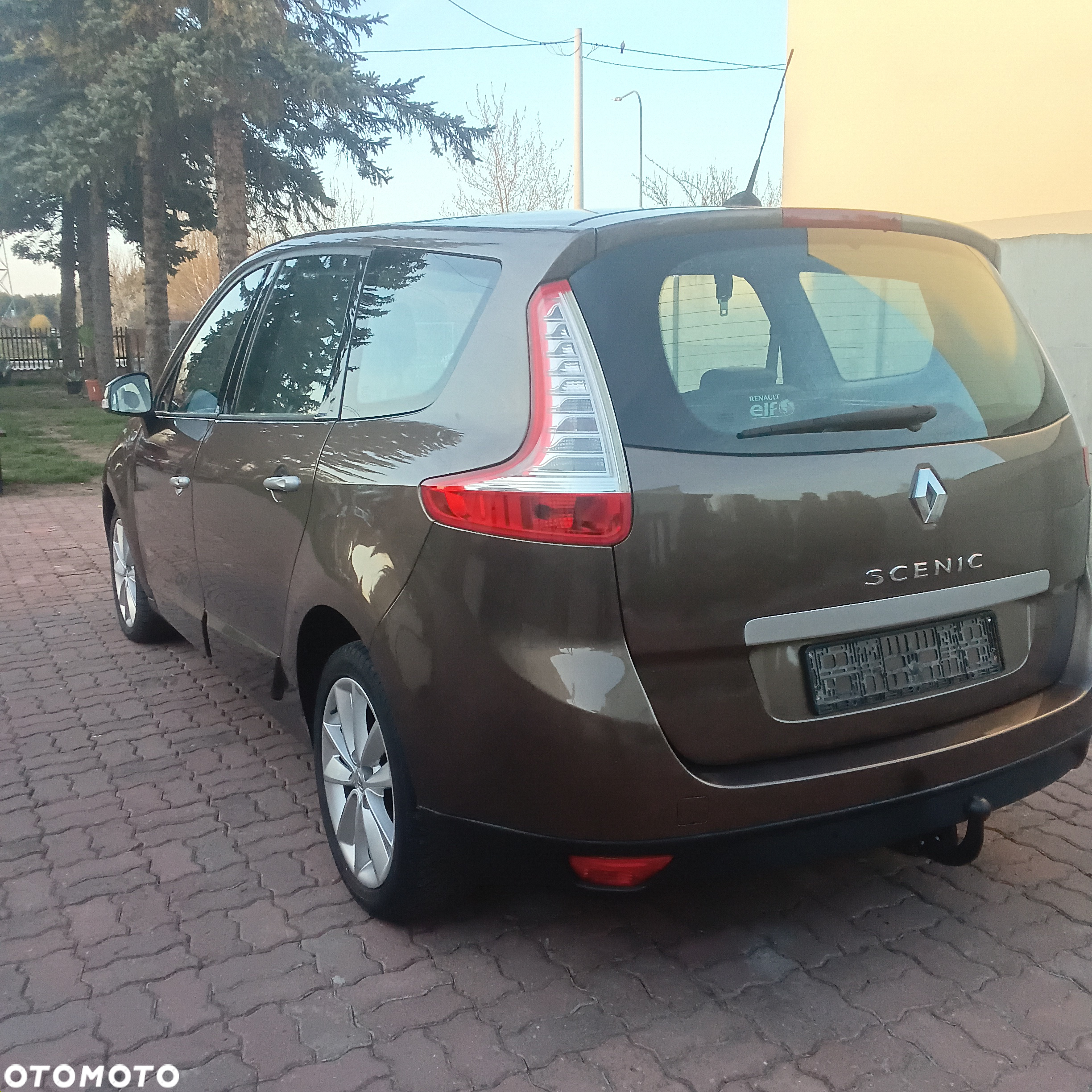 Renault Scenic - 11