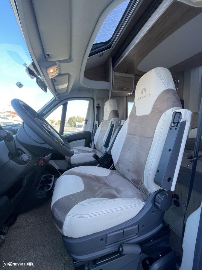 Bavaria Style T 706 c.central e basculante - 10