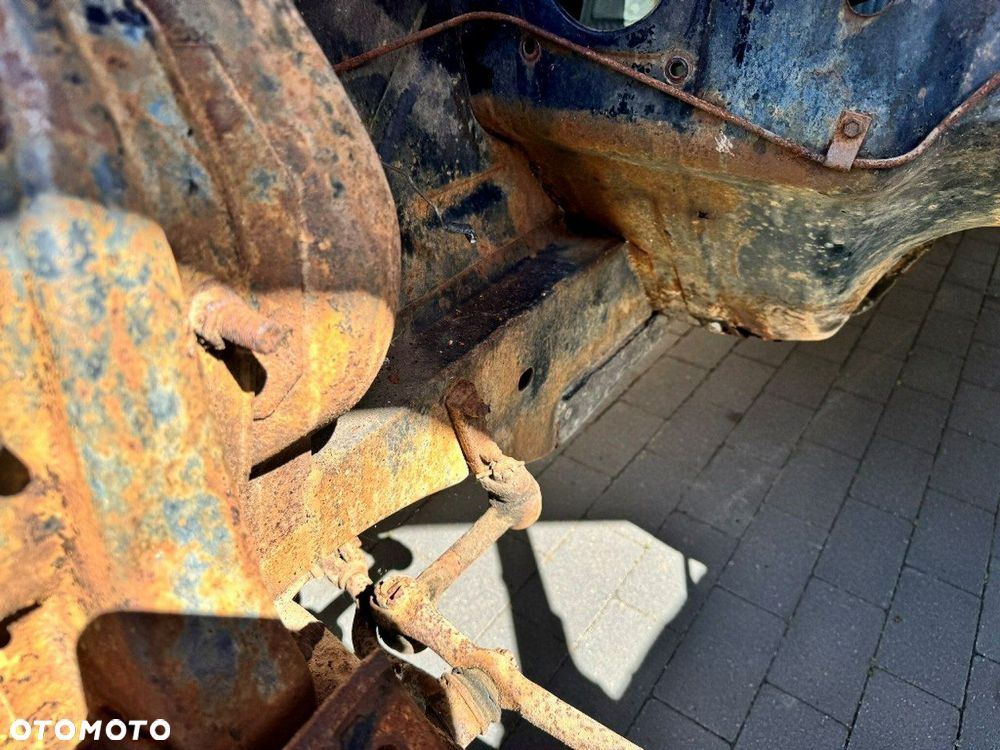 Ford Inny - 25