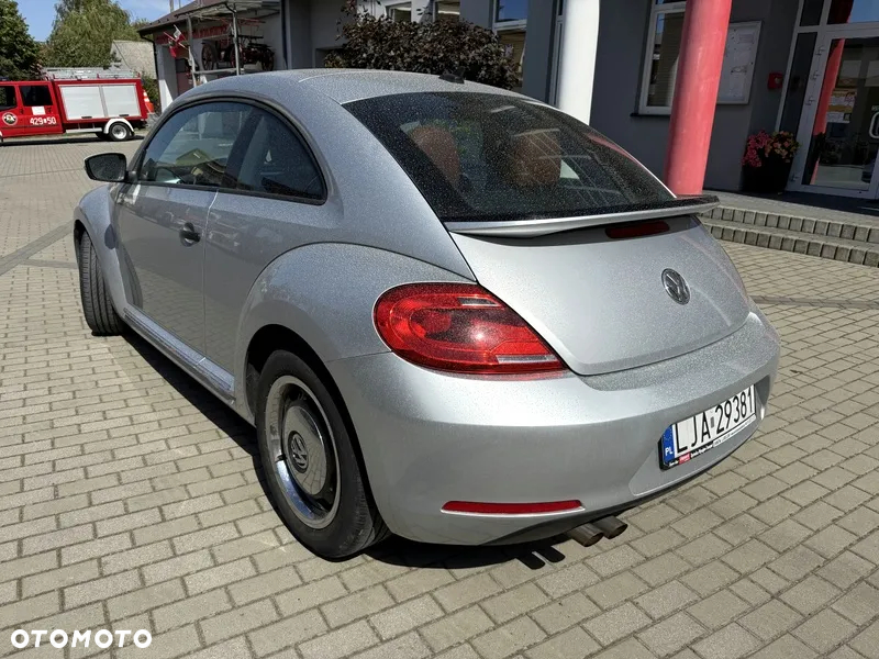 Volkswagen Beetle - 3