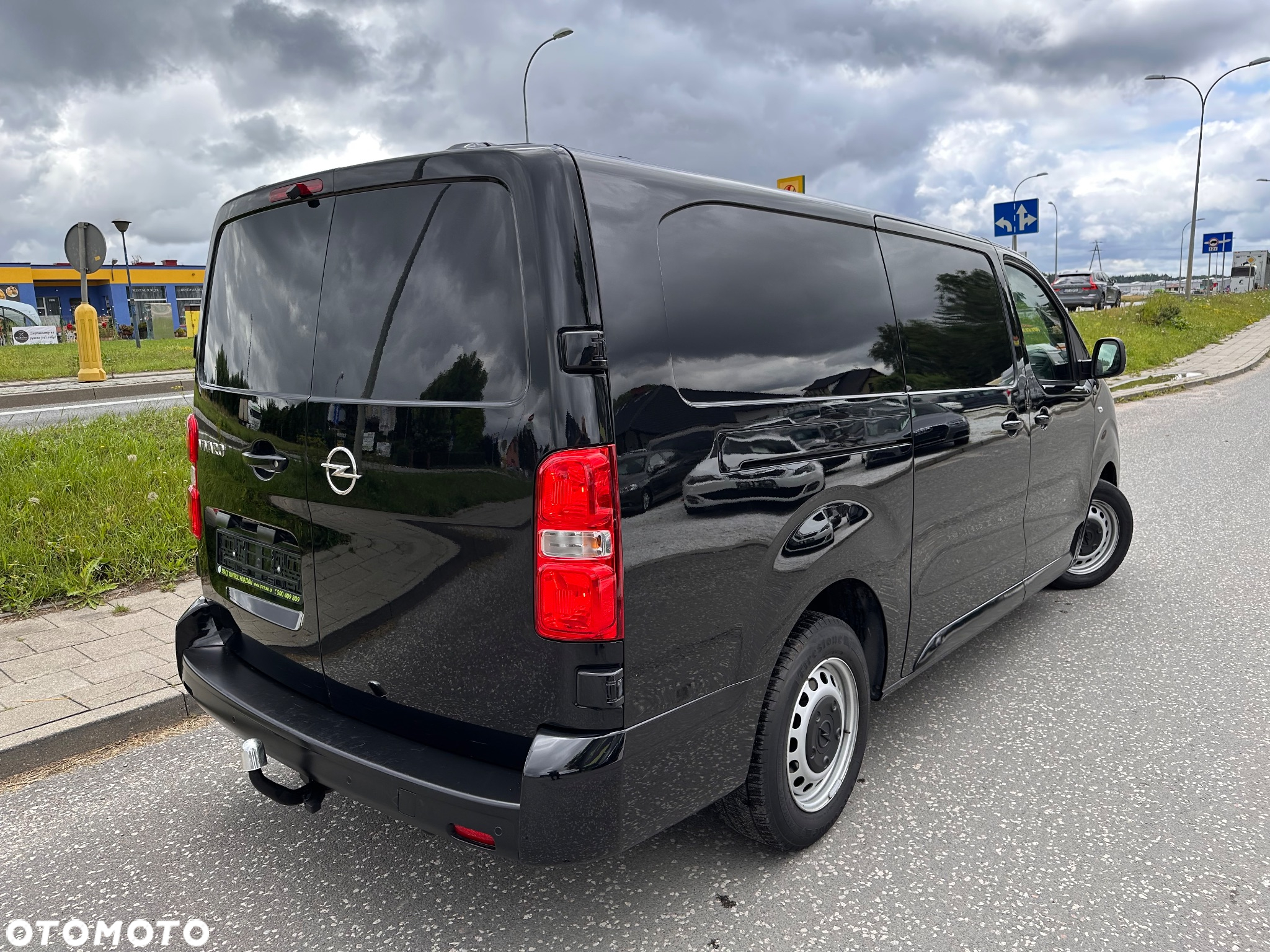 Opel Vivaro 2.0 BlueHDi 145 Lang - 9