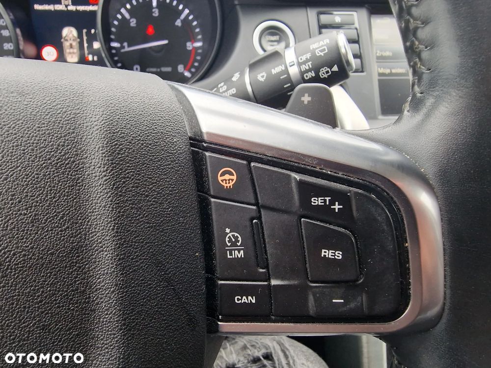 Land Rover Discovery Sport 2.0 TD4 HSE - 26