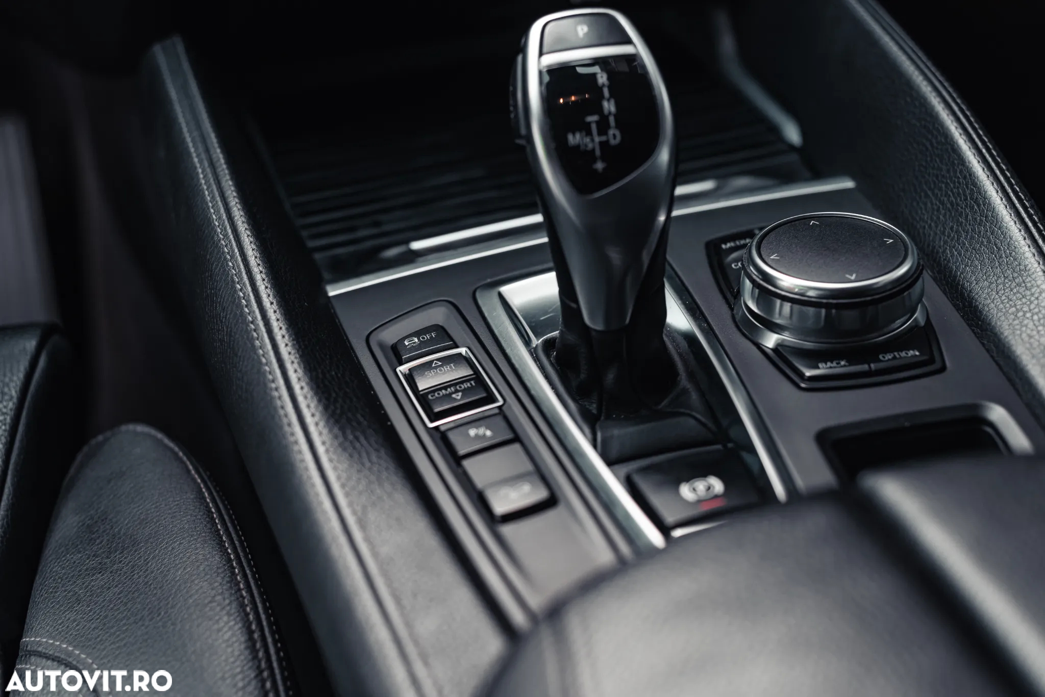 BMW X6 xDrive30d - 12