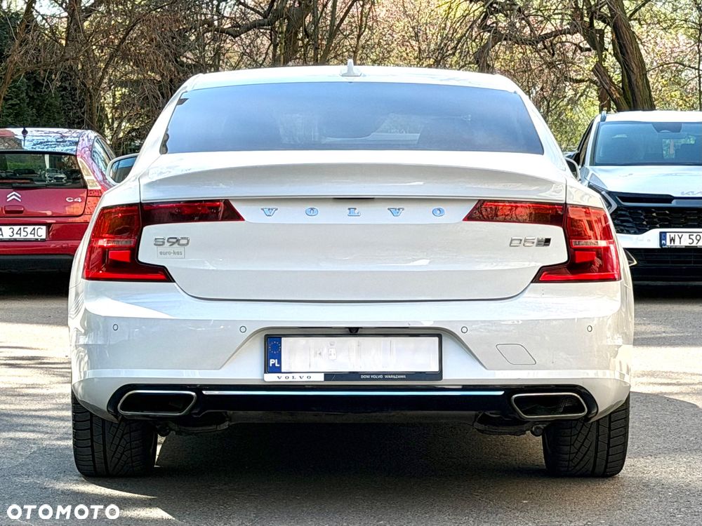 Volvo S90 D5 AWD Inscription - 4