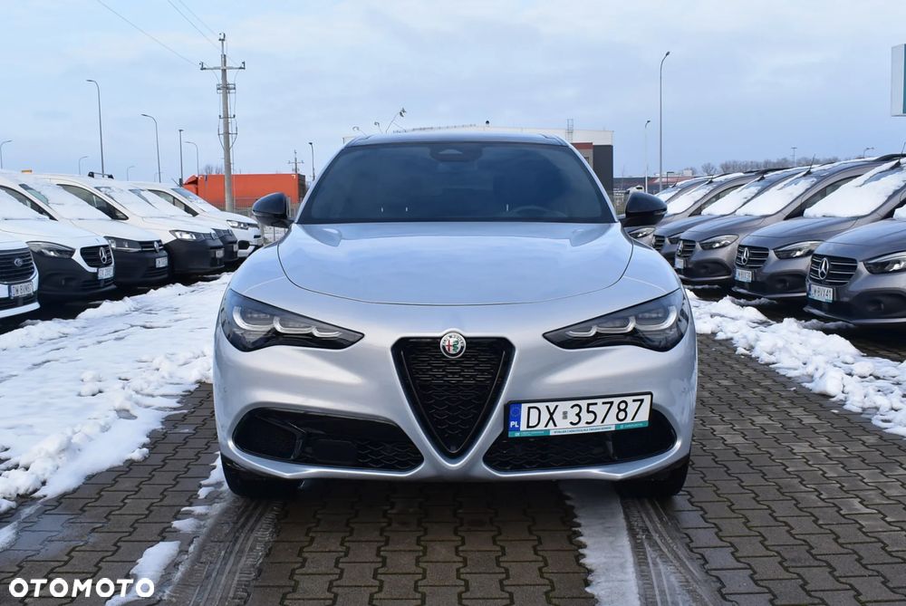 Alfa Romeo Stelvio 2.0 Turbo Veloce Q4 - 4