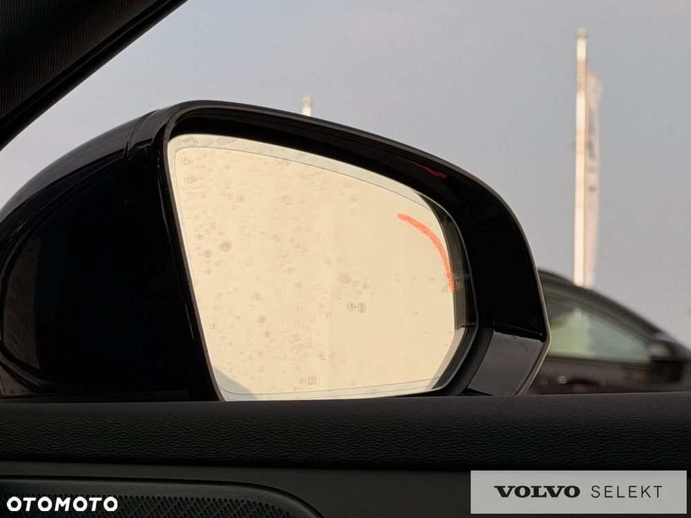 Volvo V60 Cross Country - 9