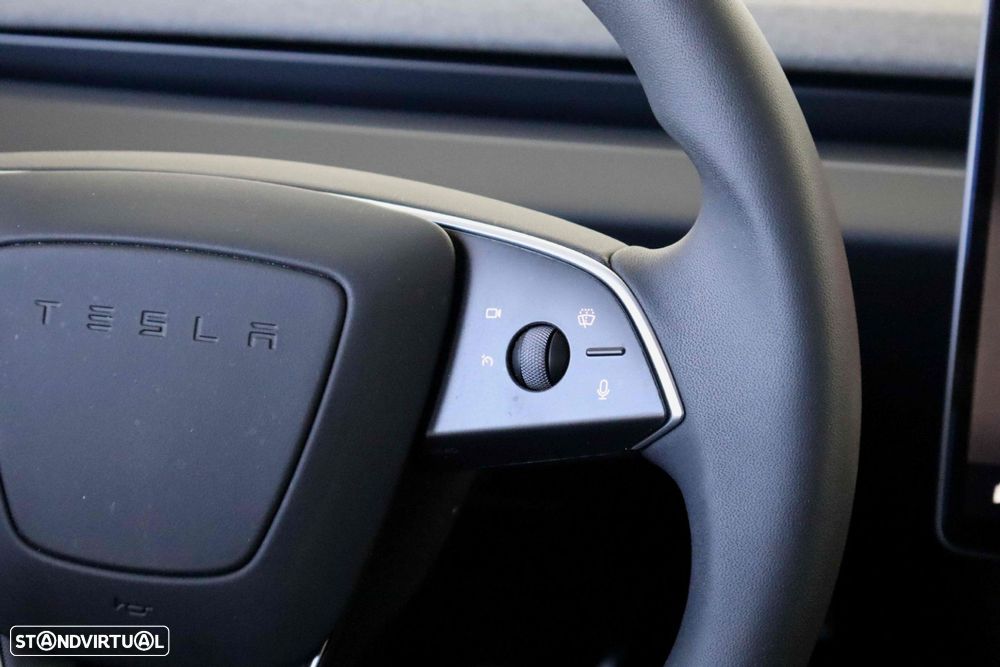 Tesla Model 3 Long Range Tração Integral - 17