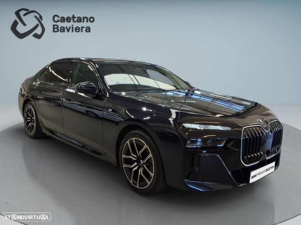BMW i7 eDrive50 Pack Desportivo M Pro - 10