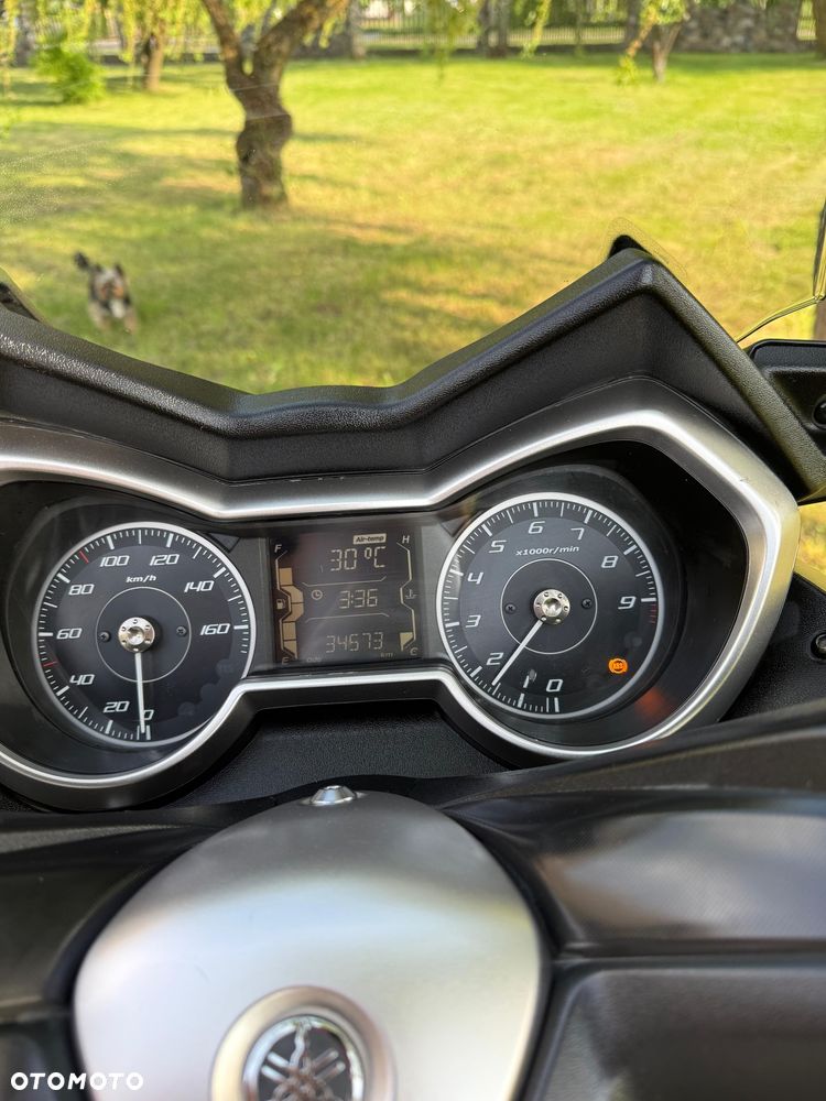 Yamaha X-max - 7