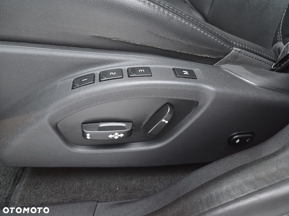 Volvo XC 60 D4 Geartronic Summum - 4