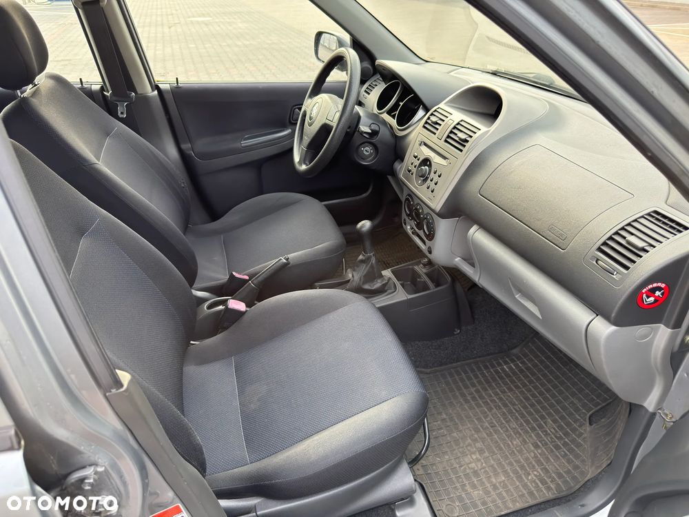 Suzuki Ignis 1.3 X-45 - 12