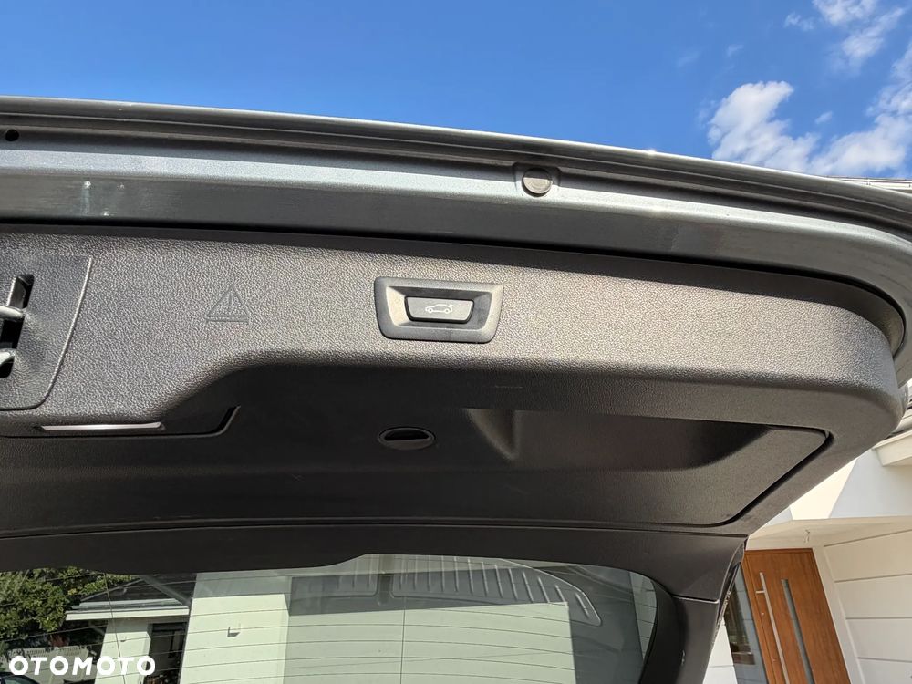 BMW Seria 5 - 13
