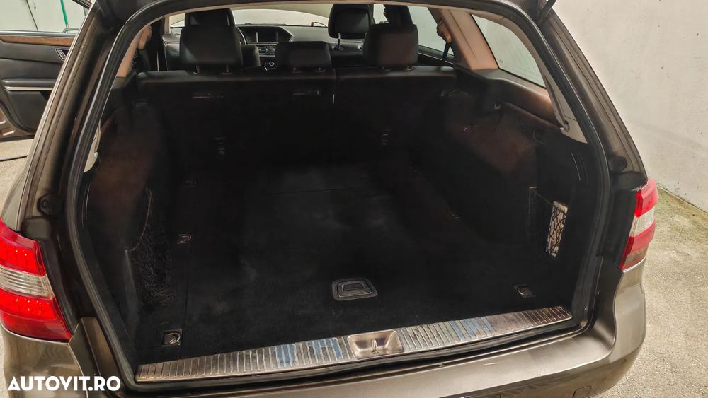 Mercedes-Benz E 200 T CDI DPF BlueEFFICIENCY Automatik - 12